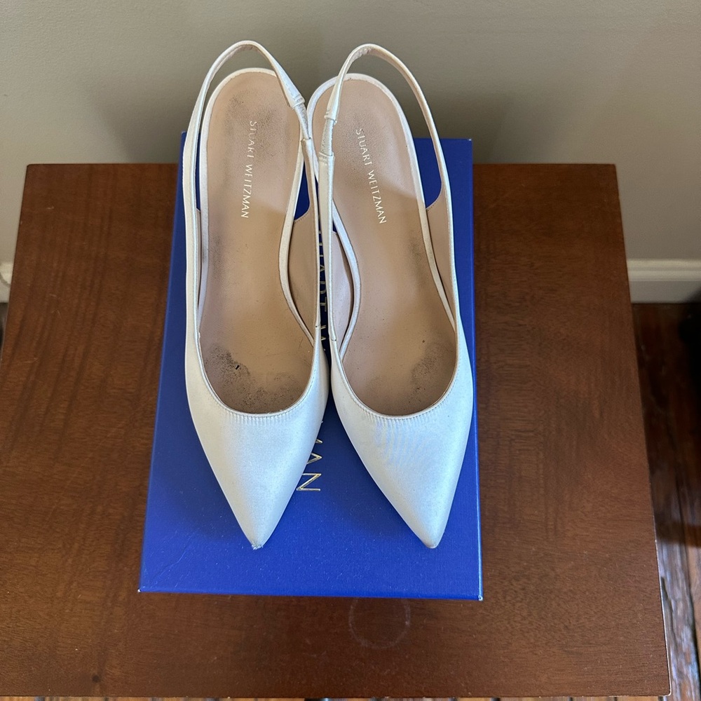 STUART WEITZMAN - Dancer 75 satin slingback pumps - White Satin - Size 7.5